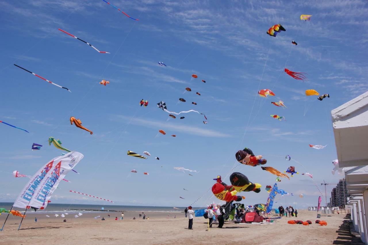 Kompas Camping Nieuwpoort Luaran gambar